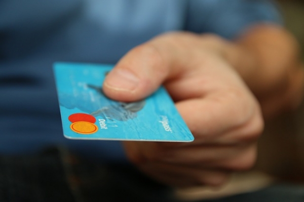 신용카드 56만8000장에서 카드번호와 유효기간이 도난된 것으로 나타났다.