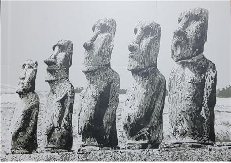 이스터섬의 상징인 석상들
