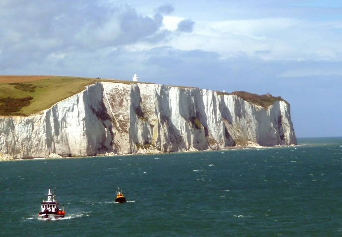 White Cliffs of Dover.   (사진; Wikipedia)